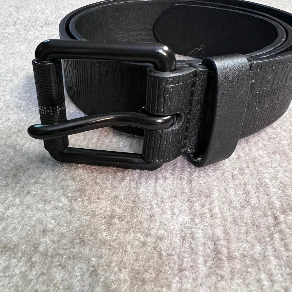 True Religion Belt Mens 36 Black Embossed Logo Faux Leather Streetwear Goth